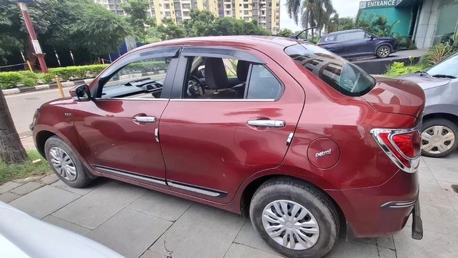 
								Maruti Swift-Dzire VXI full									