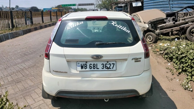 
								Ford Figo full									