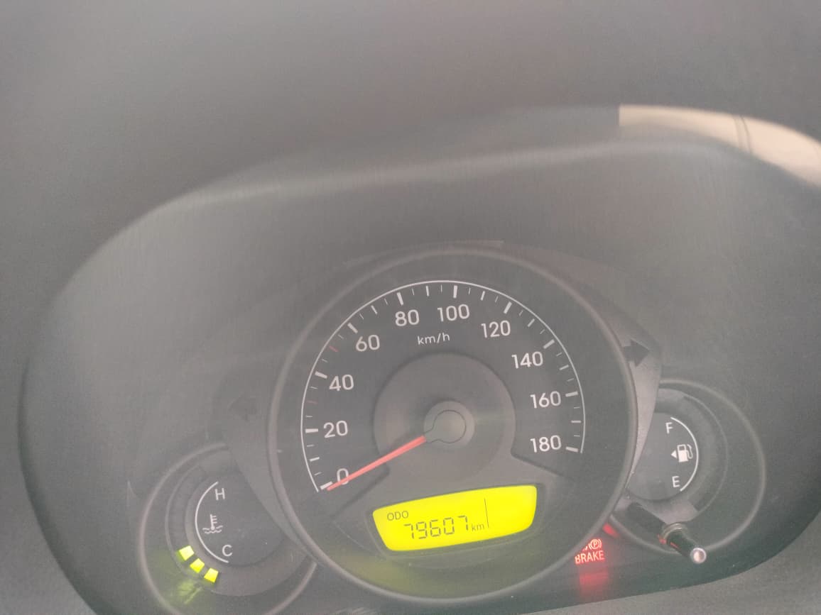
								Hyundai EON ERA+ full									