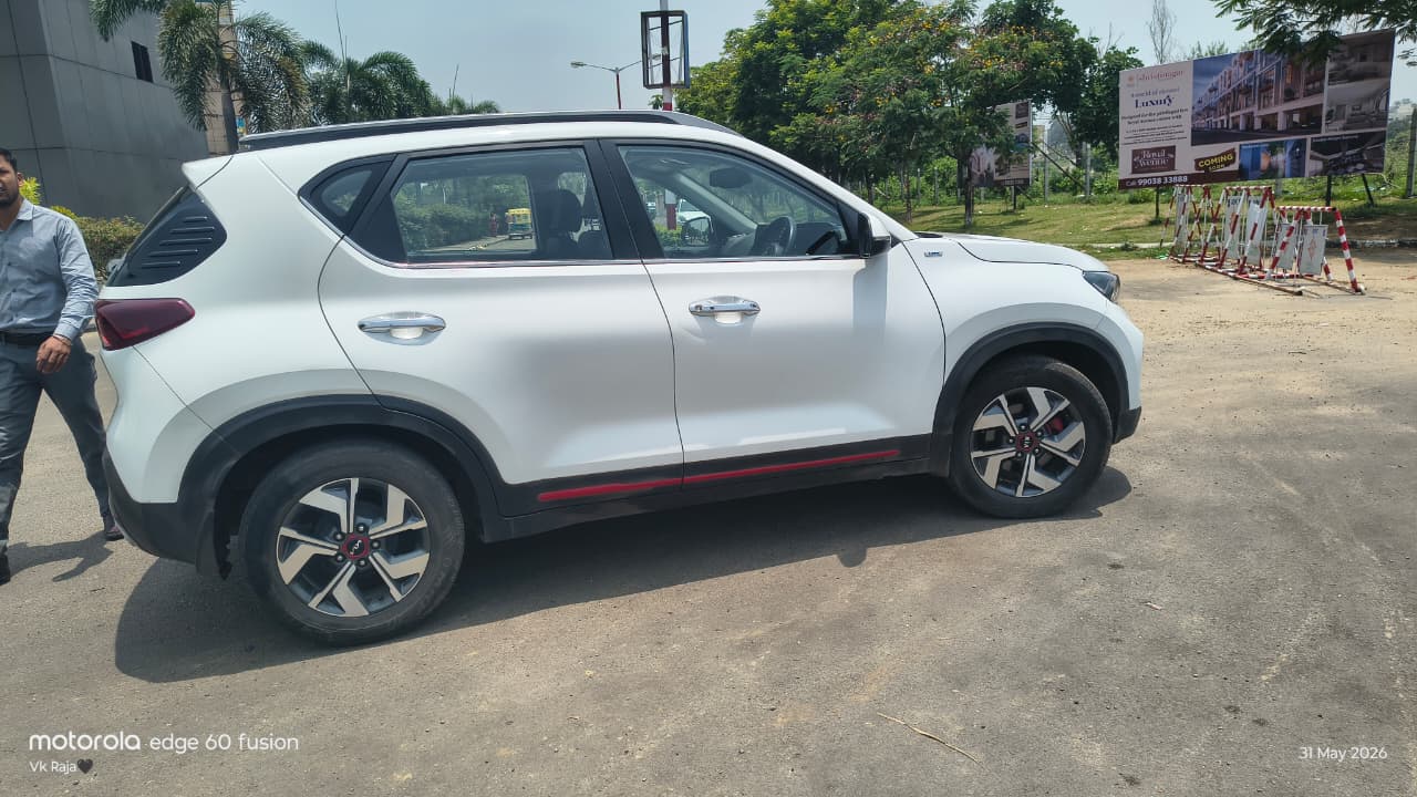 
								Kia Sonet D1.5 Imt Gtx Plus full									