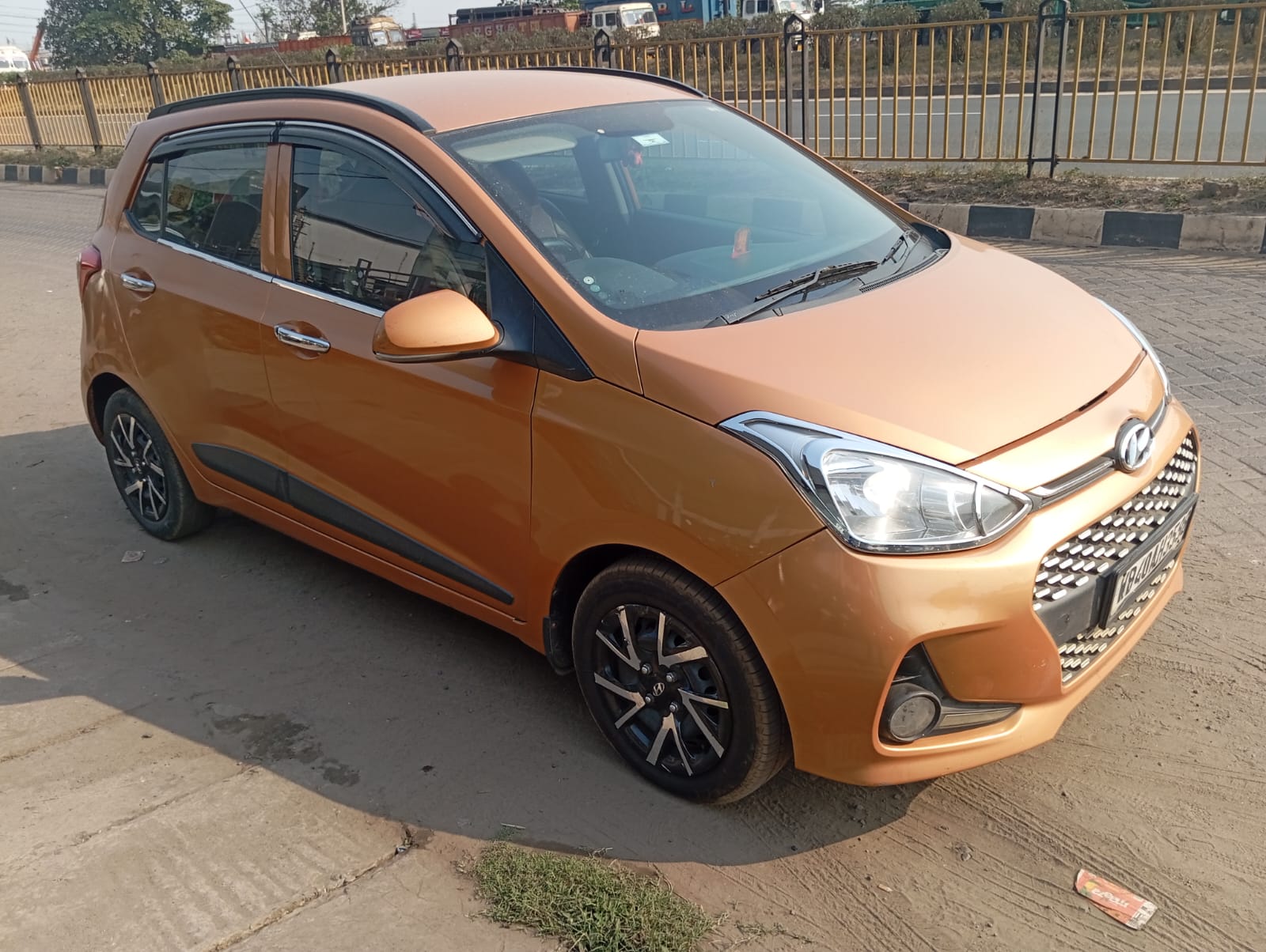 
								Hyundai Grand I10 Sportz full									