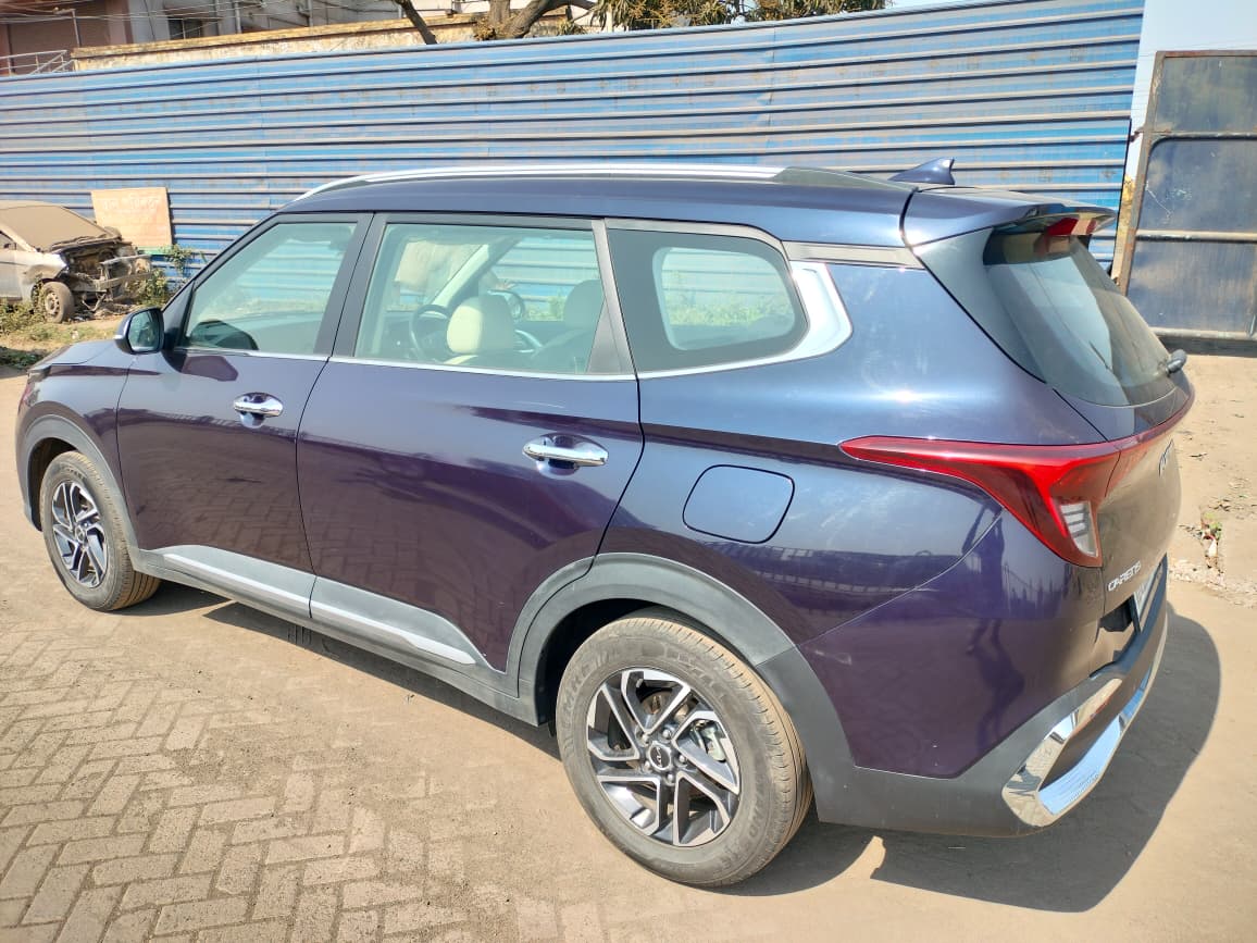 
								Kia Carens D1.5 6mt Luxury Plus 7 full									