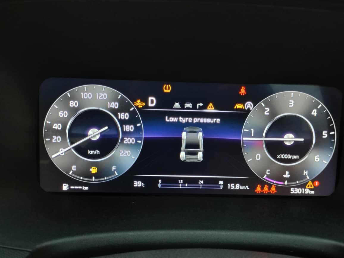 
								Kia Sonet D1.5 6at Gtx Plus full									