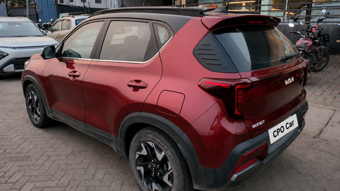 
								Kia Sonet D1.5 6at Gtx Plus full									