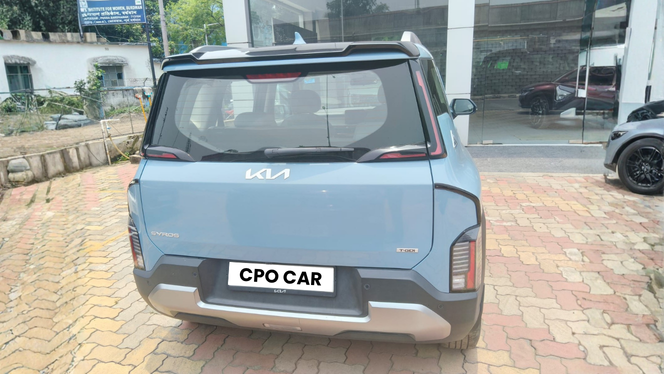 
								Kia Syros G1.0t 6mt Htx full									