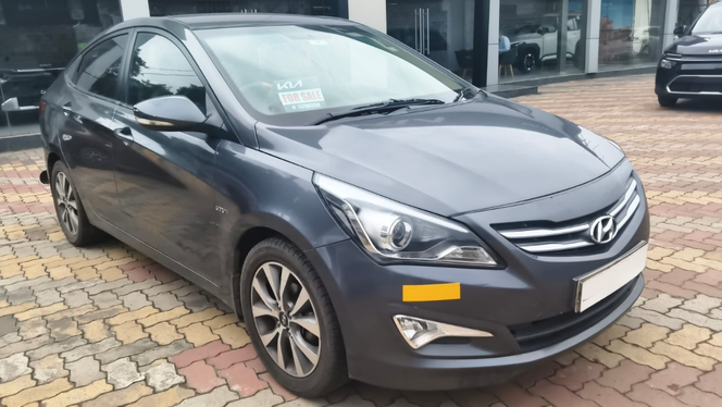 
								Hyundai Verna full									