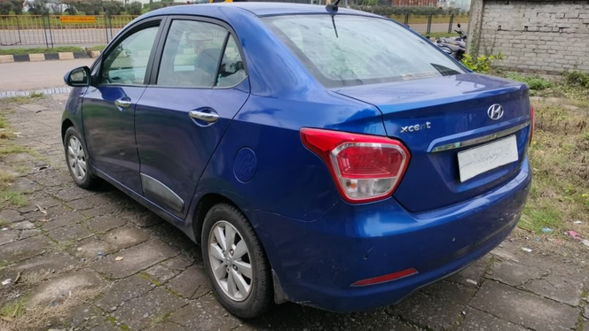 
								Hyundai Xcent CRDI full									