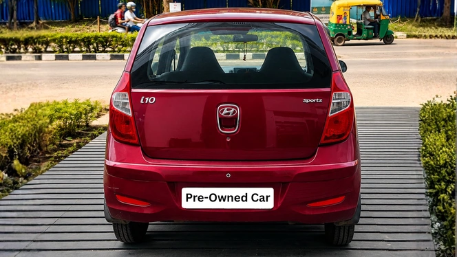 
								Hyundai i10 full									