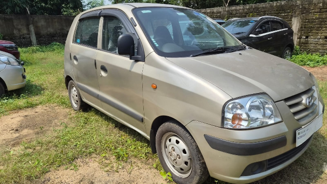 
								Hyundai Santro full									
