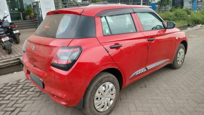 
								Maruti Swift LXI full									