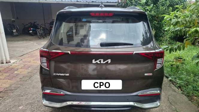 
								Kia Caren G1.5 6MT full									